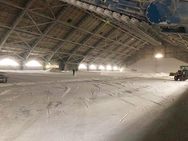 1608623703984131.jpeg 尿素車間圓滿完成耙料任務1.jpg