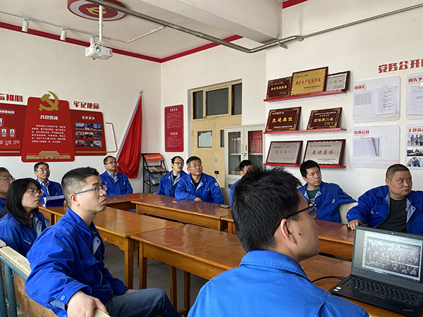 1618793576379312.jpeg 暗流.jpg