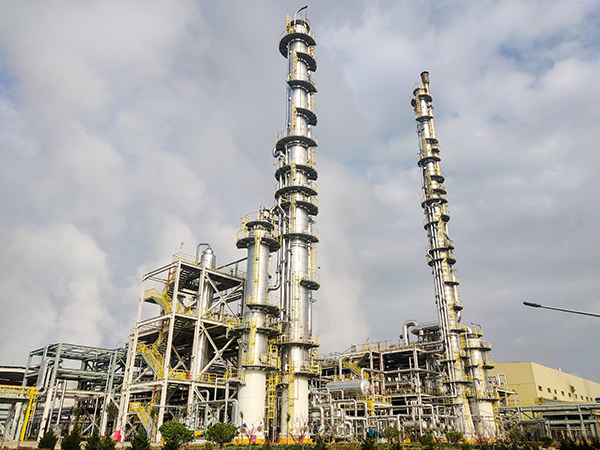 1682232486948489.jpeg 4月23日,制氣車間凈化裝置生產區裝置生產畫面。.jpg