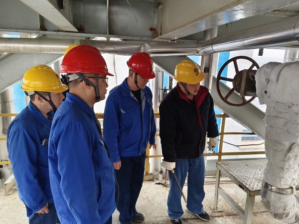 1708386360469615.jpeg 2月18日,尿素車間組織節后綜合大檢查.jpg